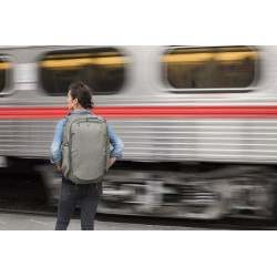 Travel Line Peak Design Travel Backpack 45L Sage