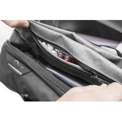 Kosmetyczka Travel Line Peak Design Wash Pouch Black - czarny