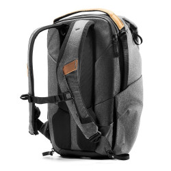 PEAK DESIGN Everyday Backpack 20L v2 - Charcoal
