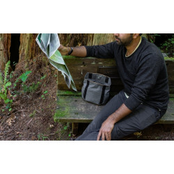 Peak Design Field Pouch Charcoal v2 - Grafitowy, z paskiem