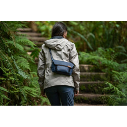 Peak Design Field Pouch Midnight v2 - Niebieski, z paskiem